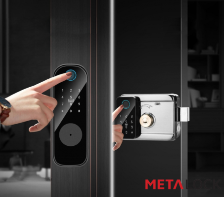 Khóa thông minh Metalock AZK-C5 Pro 2 Khóa thông minh Metalock AZK-C3 Pro